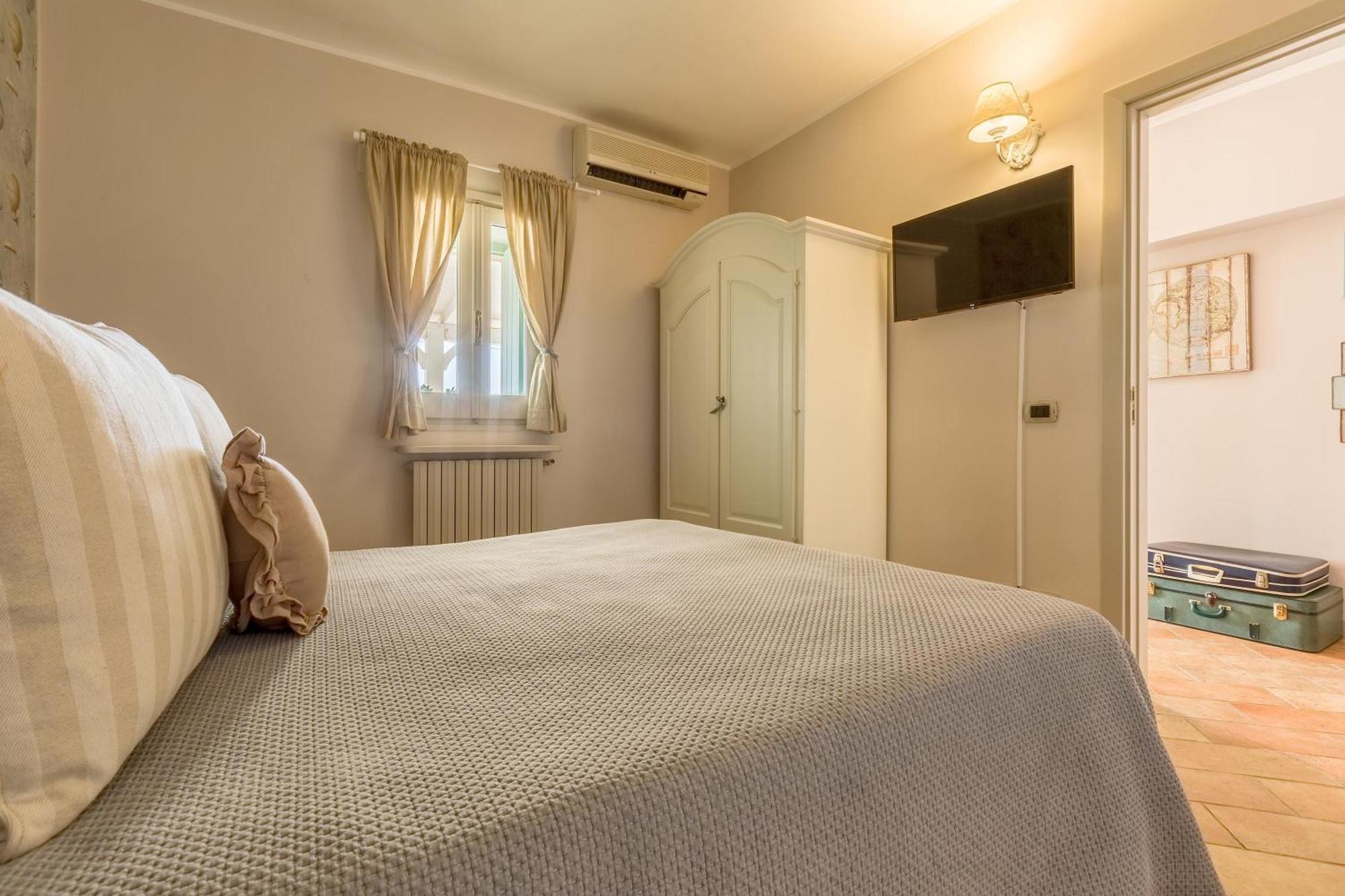 Fabula Maison Bed & Breakfast *